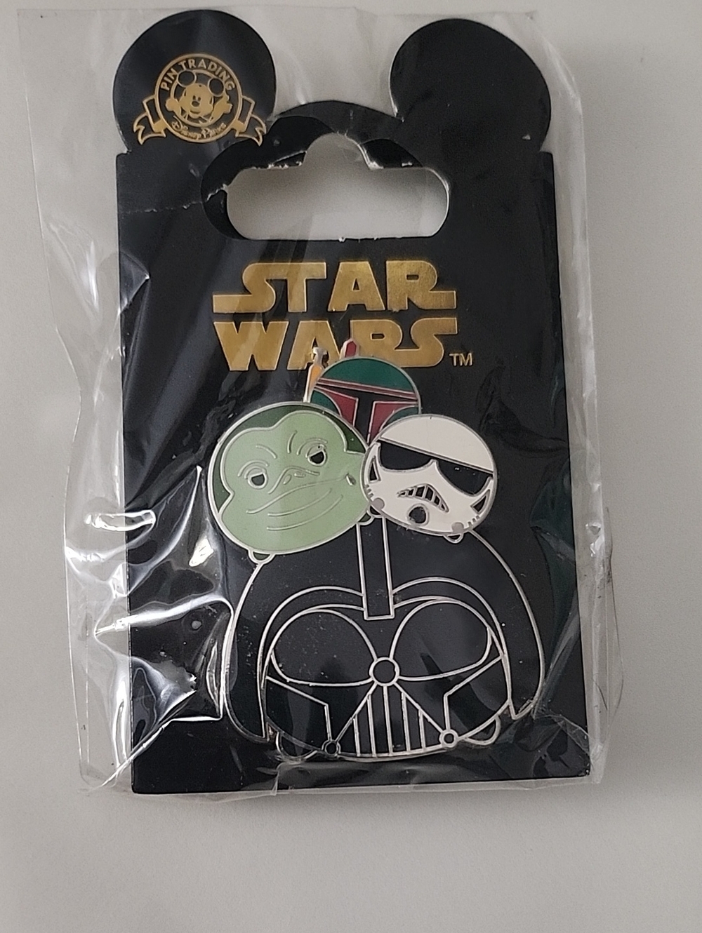 Star Wars Black and Green Darth Vader Balloon Character Pin